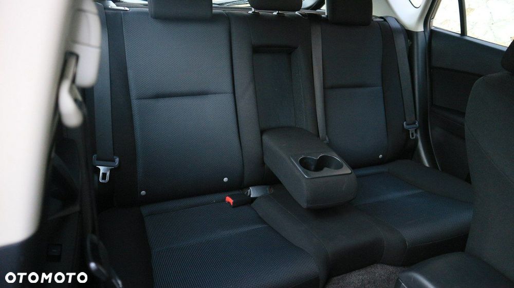 Mazda 3 2.0 MZR DISI Exclusive-Line - 4