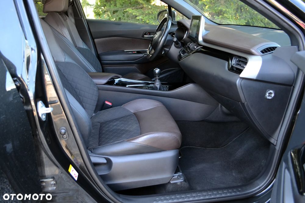 Toyota C-HR 1.2 Turbo Lounge - 21