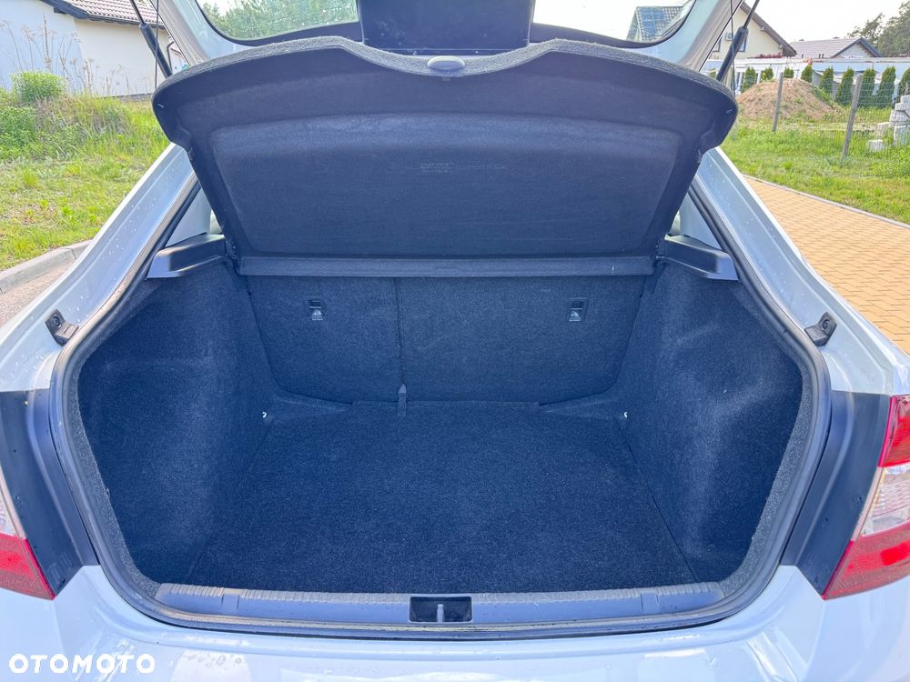 Skoda RAPID 1.4 TDI DPF Ambition - 17
