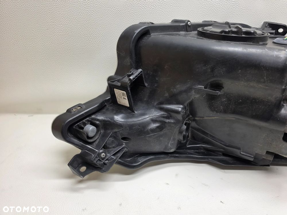 LAMPA LEWA TOYOTA VERSO S 12- LED PRZOD PRZEDNIA - 8