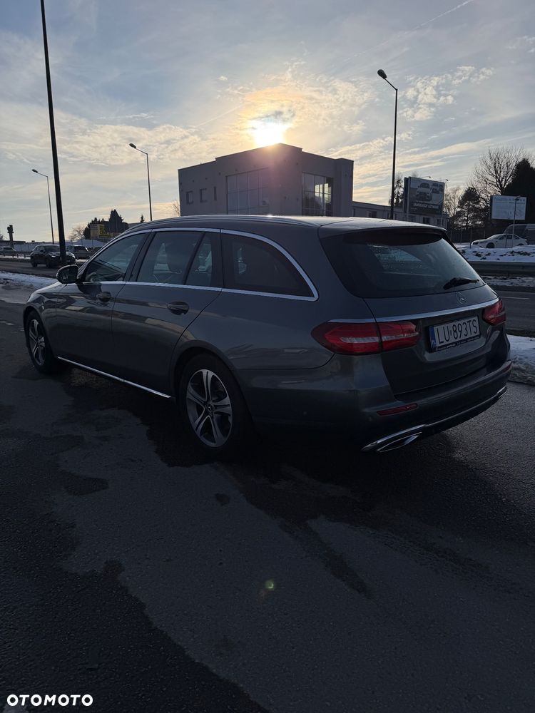 Mercedes-Benz Klasa E - 6