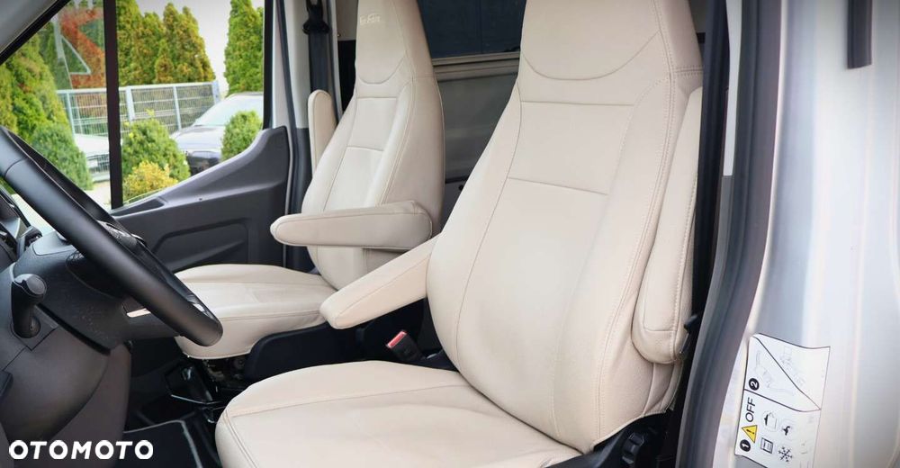 Ford Transit - 17