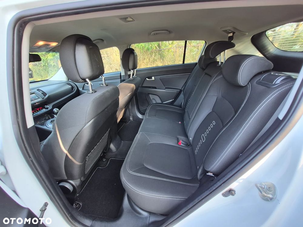 Kia Sportage 1.7 CRDI 2WD Spirit - 9