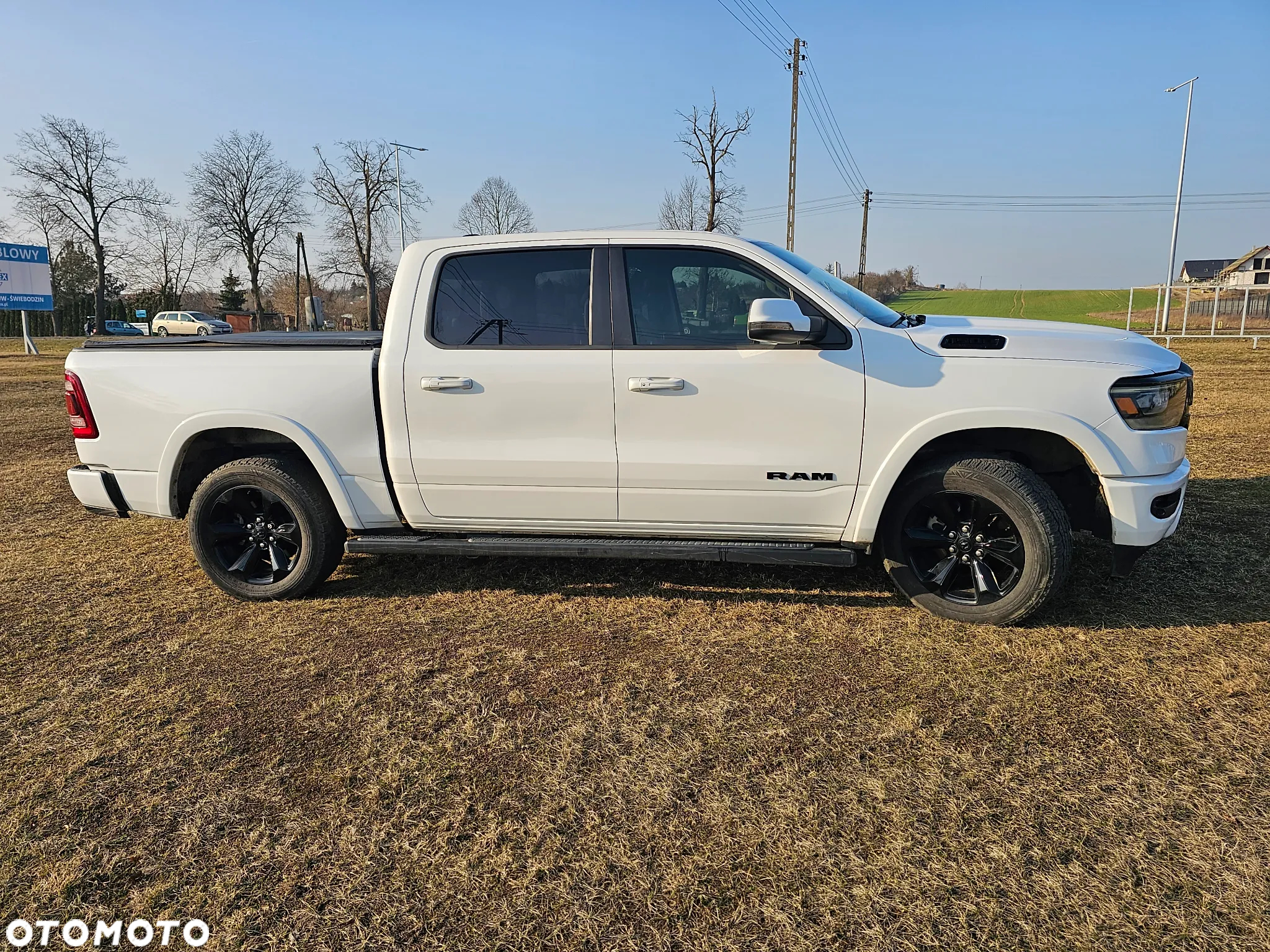 RAM 1500 5.7 Crew Cab Laramie - 13
