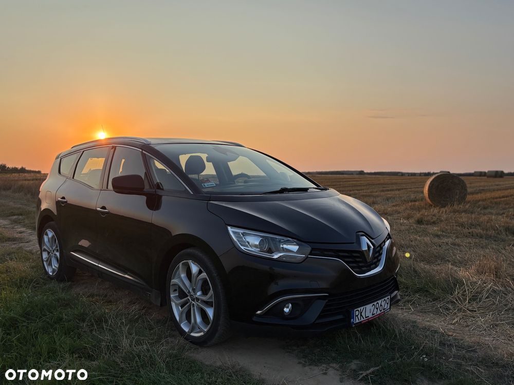 Renault Scenic 1.5 dCi Intens EDC - 8