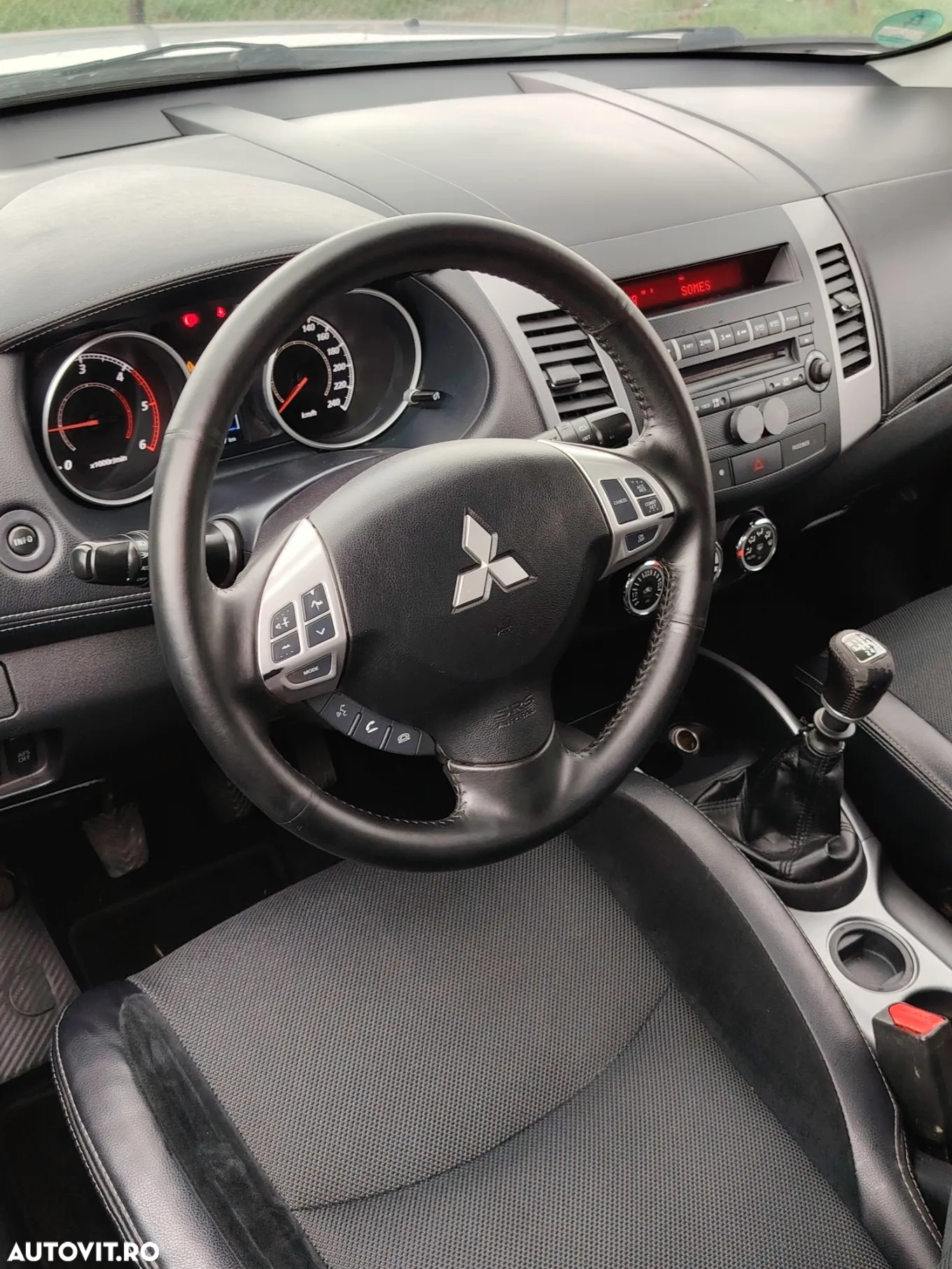 Mitsubishi Outlander 2.2 DI-D ClearTec 2WD Edition - 8