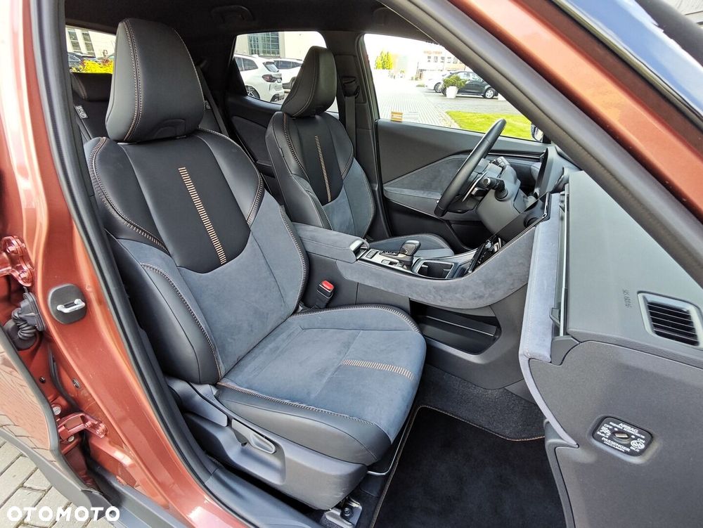 Lexus LBX 1.5 Hybrid Cool - 15