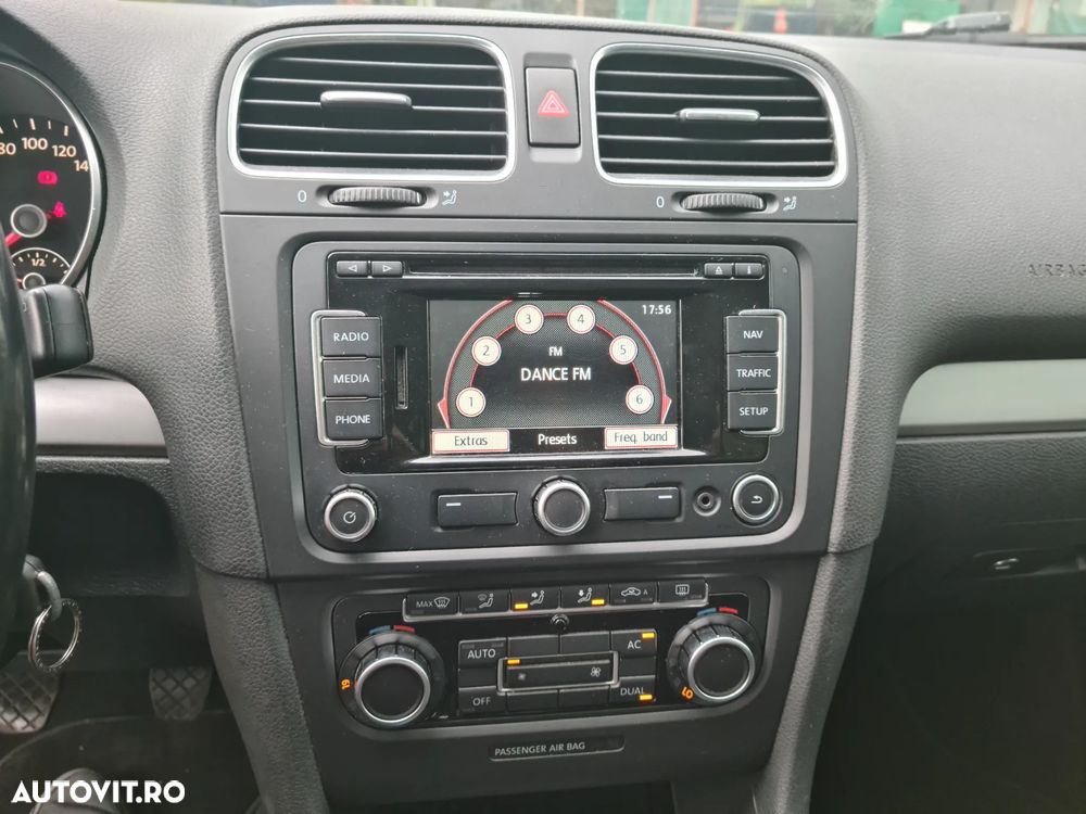 Volkswagen Golf 1.2 TSI BlueMotion Technology Highline - 15