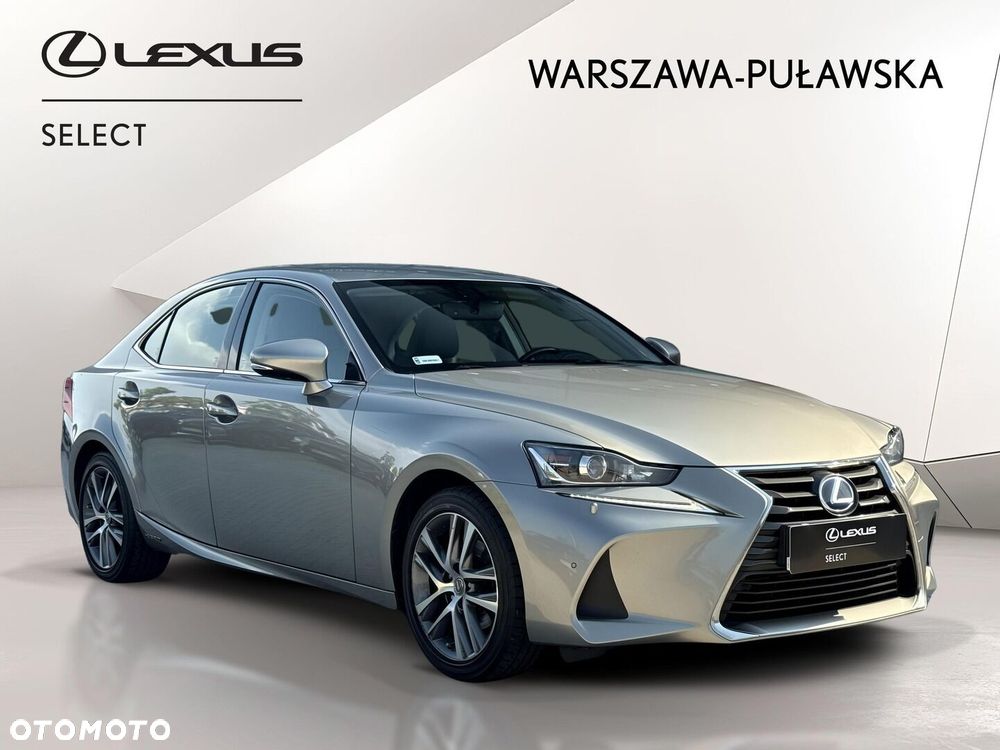 Lexus IS - 7