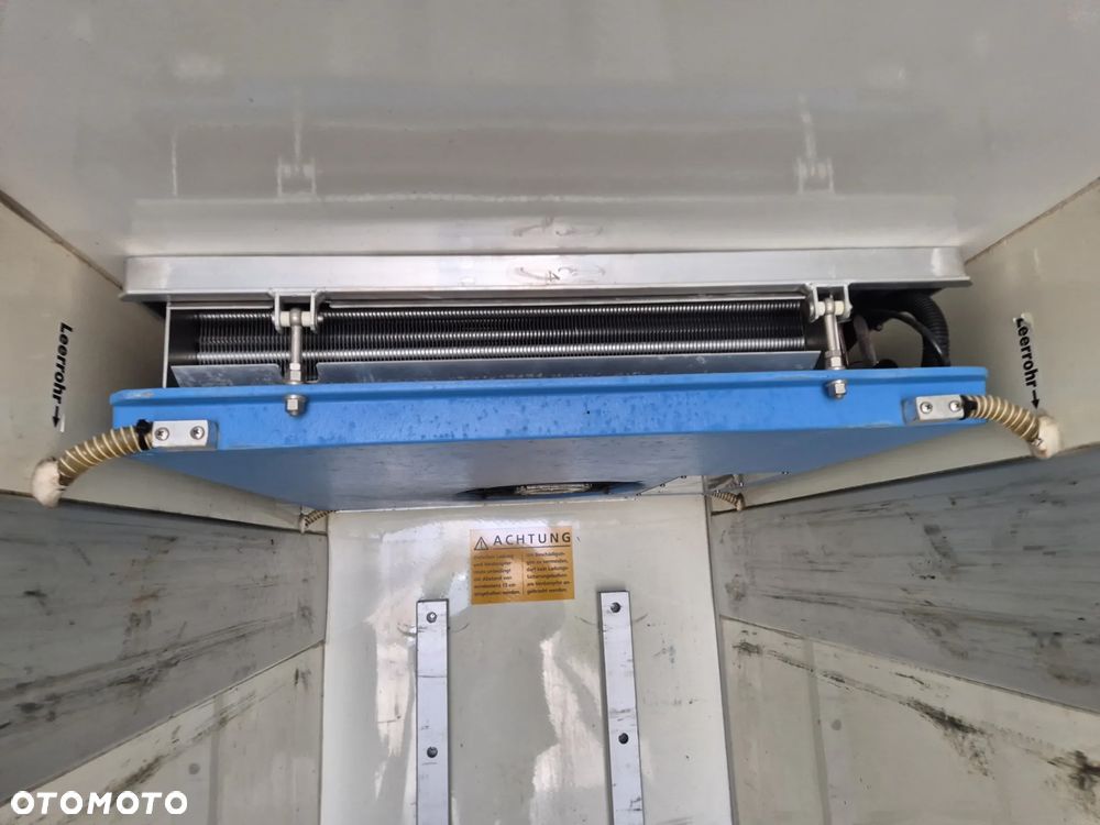 Chłodnia Mroźnia 8 palet, 4.5m , 2 komory, 2 parowniki, zasilanie stacjonarne na prąd, stan bdb! - 27