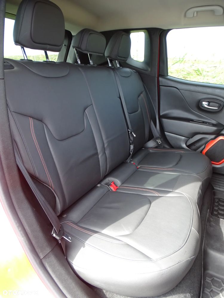 Jeep Renegade 1.6 MultiJet Sport FWD S&S - 17