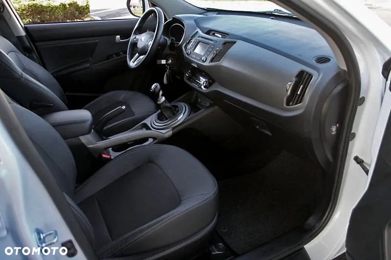 Kia Sportage 1.7 CRDI 2WD Attract - 8