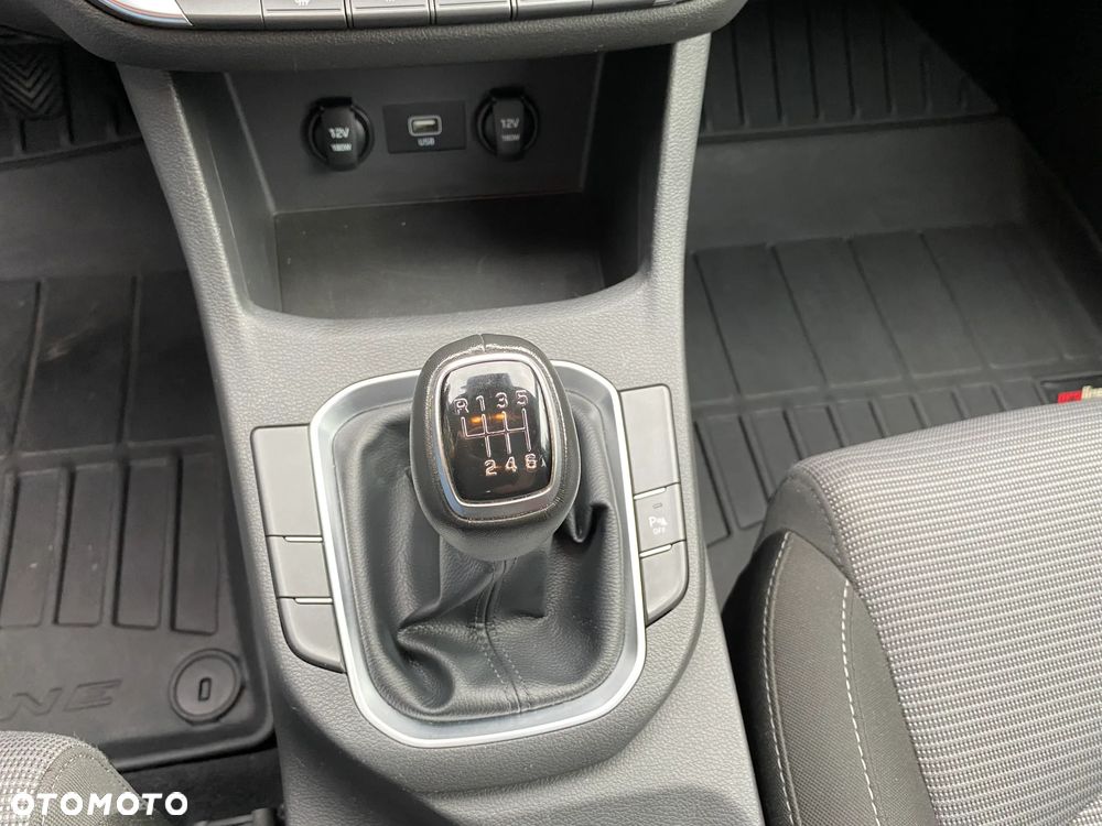 Hyundai i30 1.0 T-GDI Classic + - 12