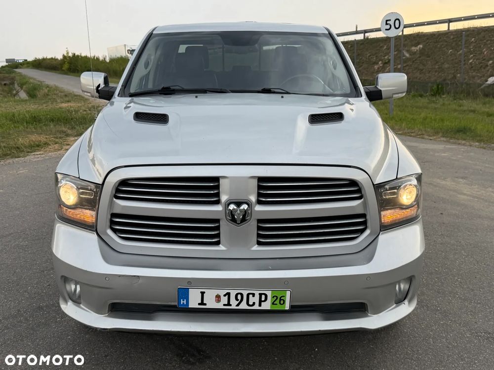 Dodge RAM - 1