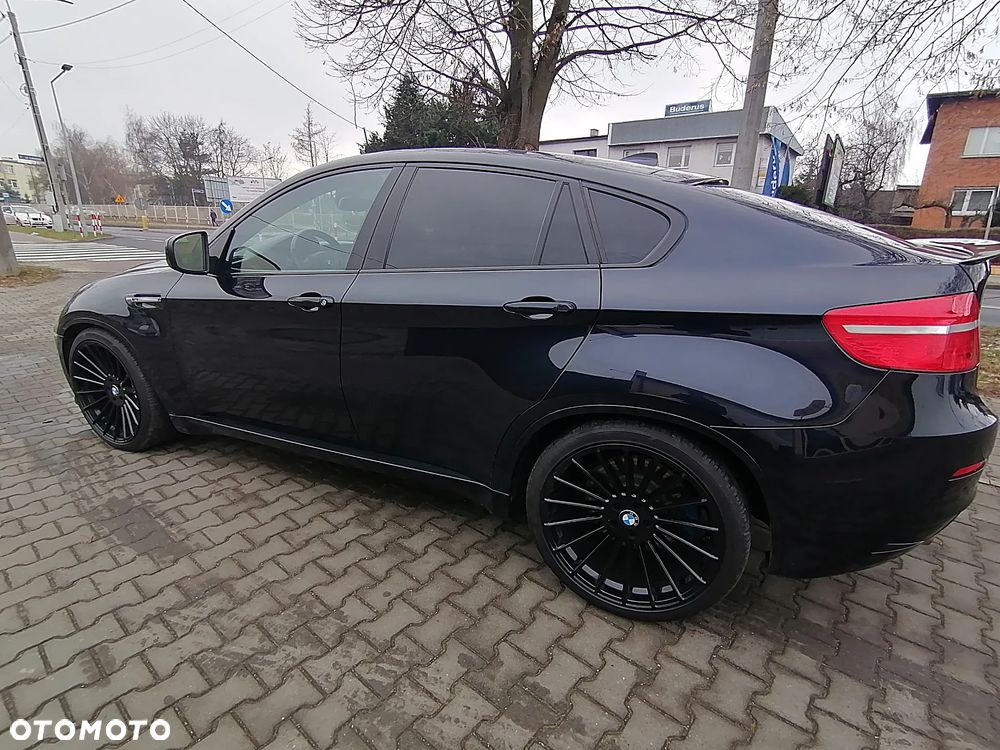 BMW X6M - 15