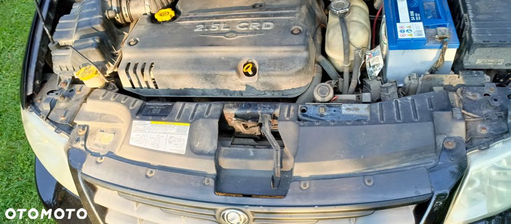 Chrysler Grand Voyager - 15