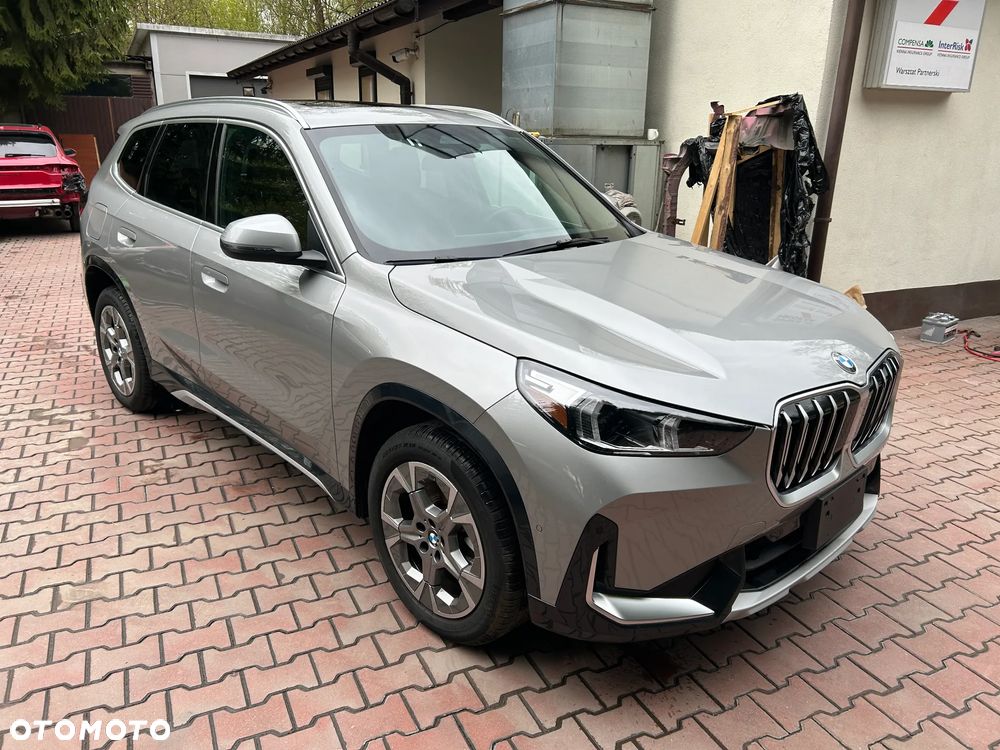 BMW X1 xDrive25i xLine sport - 2