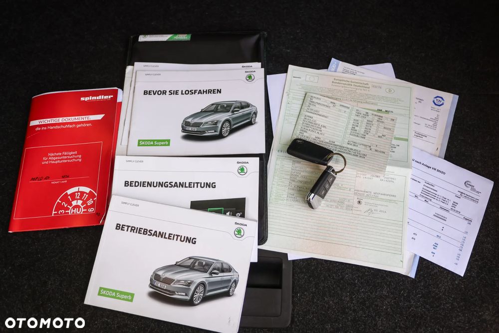 Skoda Superb 2.0 TDI 4x4 L&K DSG - 39