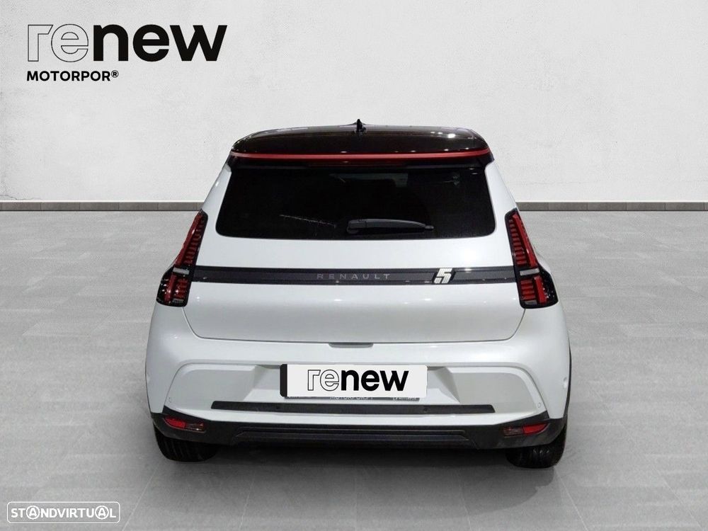 Renault 5 52 kWh Techno Autonomia Conforto — fotografia 5