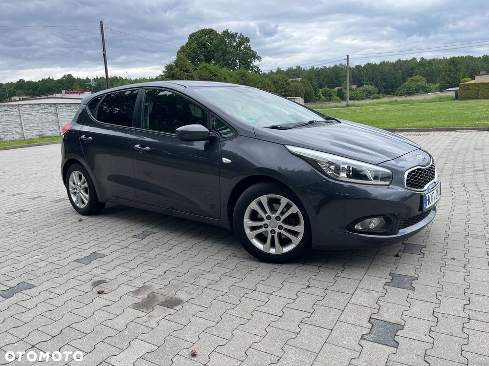 Kia Ceed 1.6 GDI Vision - 20