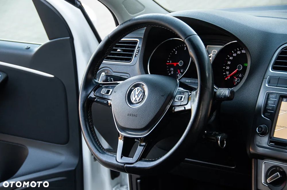 Volkswagen Polo 1.4 TDI (Blue Motion Technology) DSG SOUND - 29