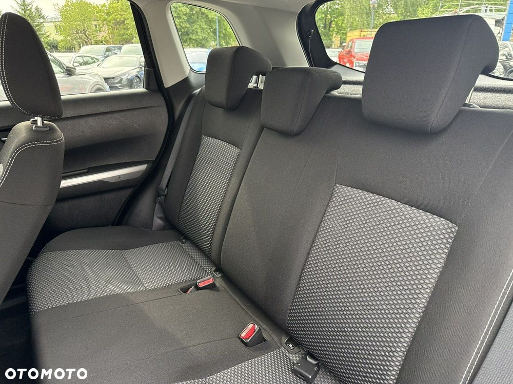 Suzuki Vitara 1.4 Boosterjet mHEV Premium 2WD - 17