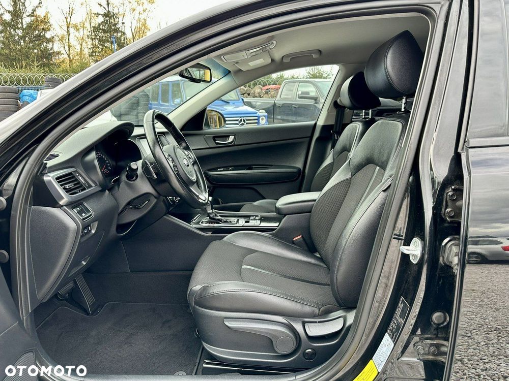Kia Optima 1.7 CRDI XL DCT - 10
