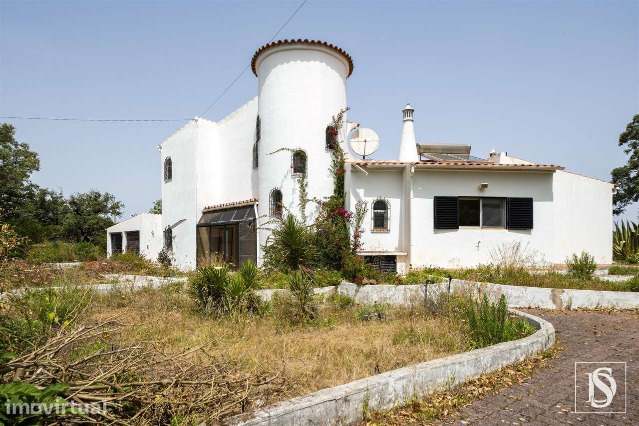Moradia para Restaurar T3 Venda em Querença, Tôr e Benafim,Loulé - Grande imagem: 4/51