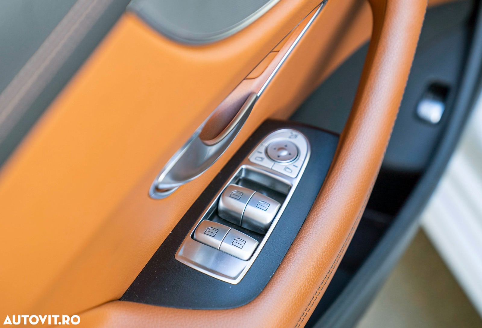 Mercedes-Benz E 400 4Matic Coupe 9G-TRONIC Avantgarde - 10