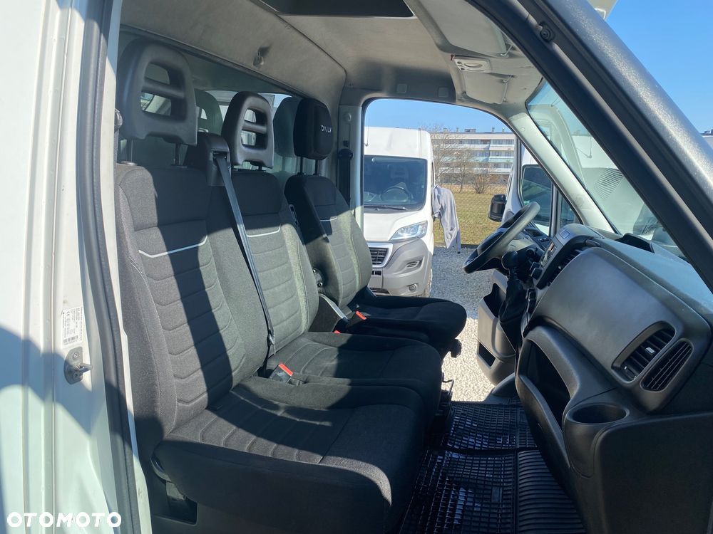 Iveco DAILY 3.0 skrzyniowe, 10-paletowe, zakupione w salonie w Rzeszowie, bezwypadkowe, - 18
