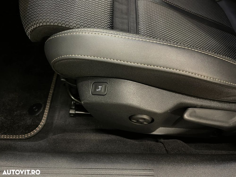 Peugeot 508 225 e-EAT8 GT Pack - 31