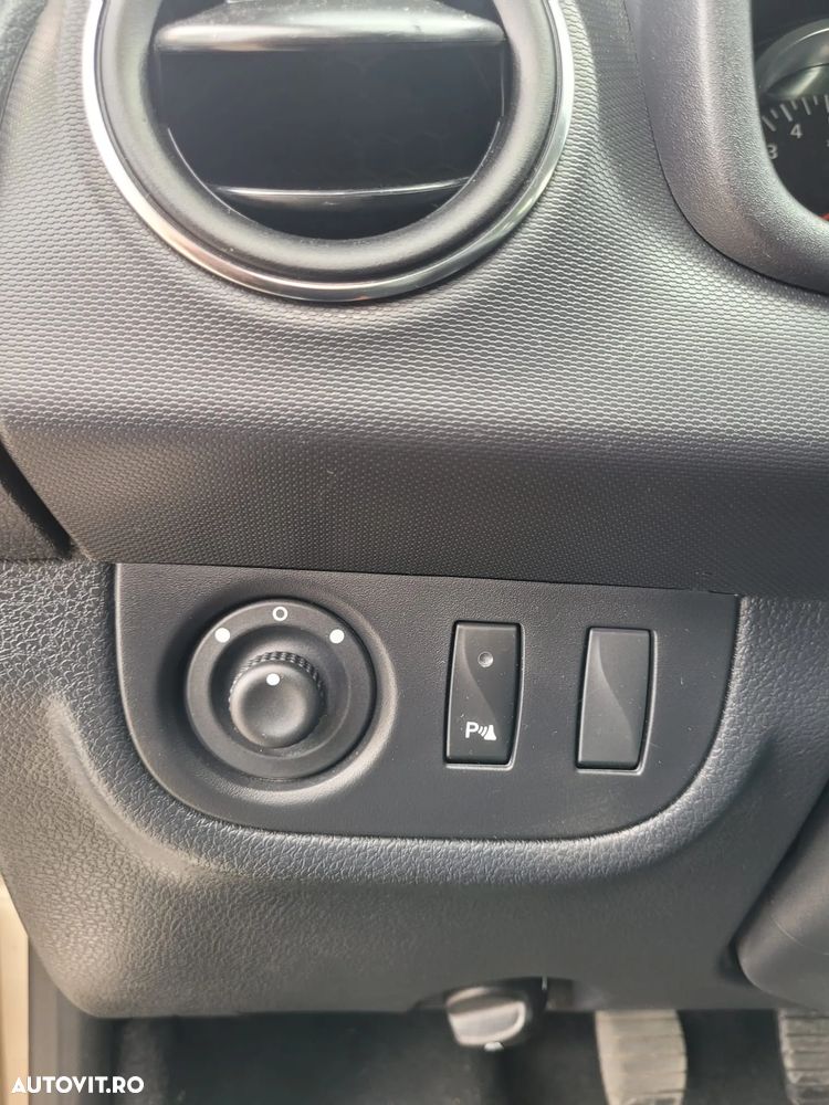 Dacia Sandero 1.5 Blue dCi Prestige - 10