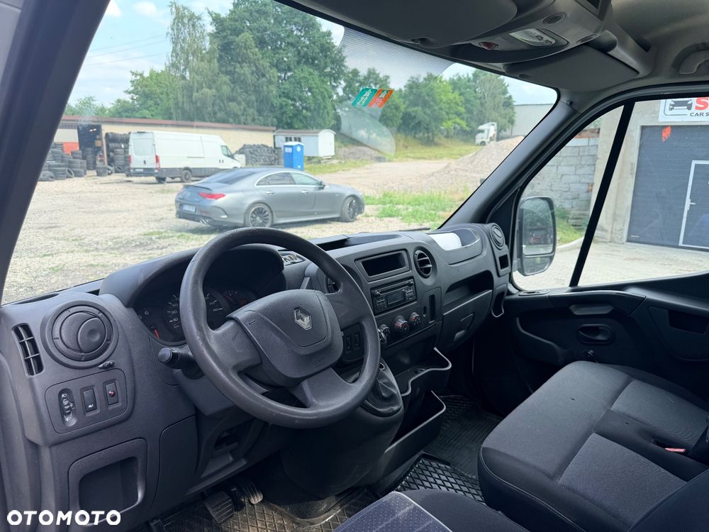 Renault Master - 15