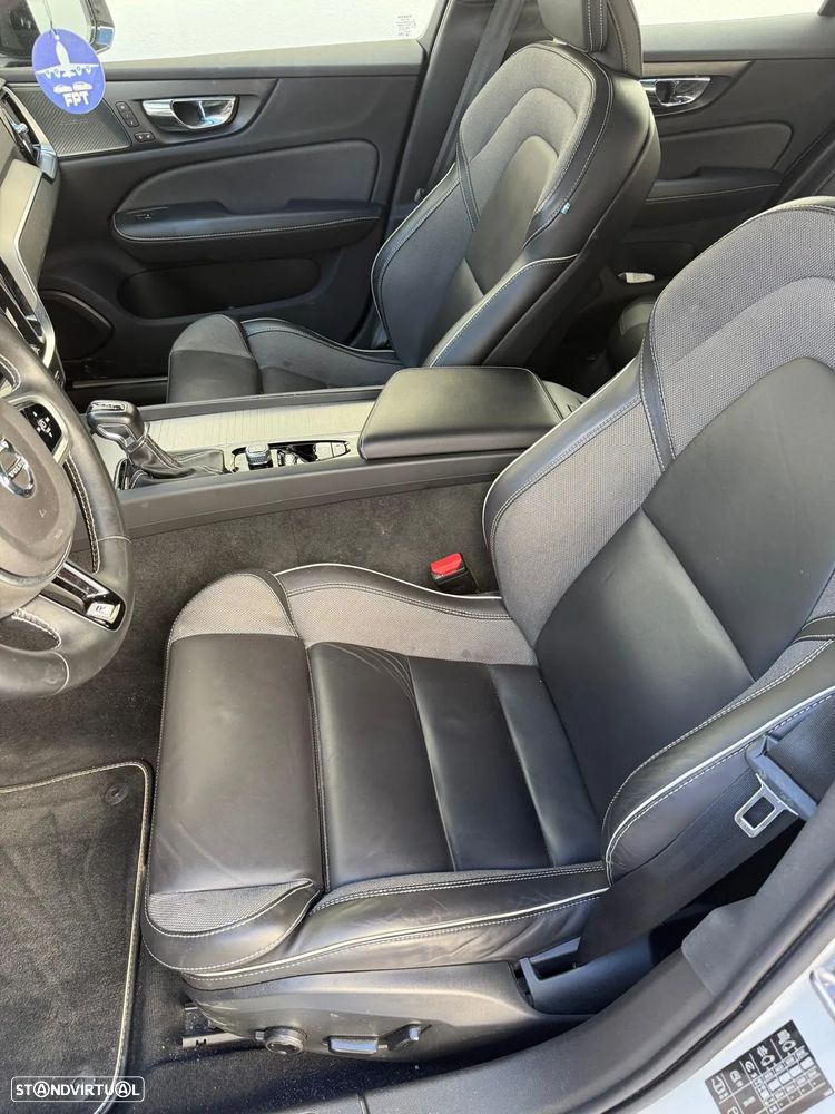 Volvo V60 D4 Geartronic R-Design - 9