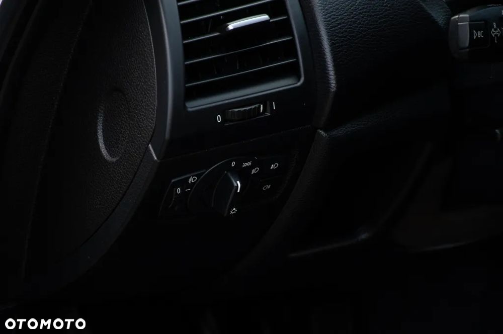 BMW Seria 1 116d - 39