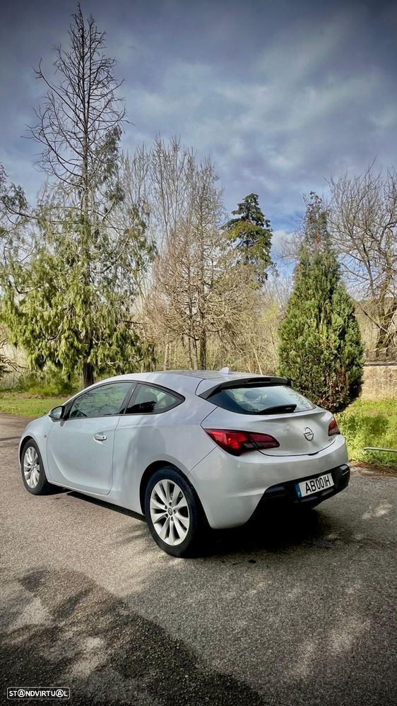 Opel Astra GTC 1.7 CDTI DPF ecoFLEX S&S 109/107g Edition - 8