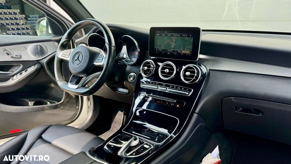 Mercedes-Benz GLC 220 d 4Matic 9G-TRONIC AMG Line - 10