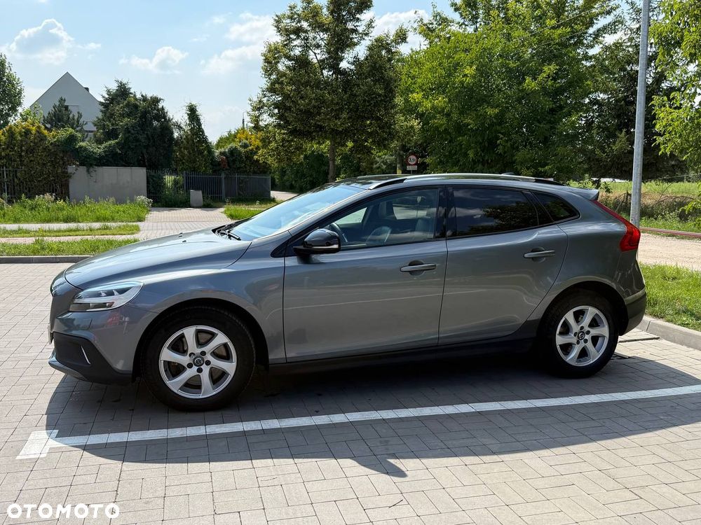 Volvo V40 D3 Geartronic Momentum - 2