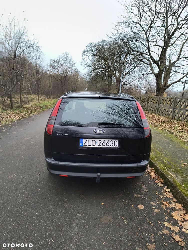 Ford Focus 1.8 FF Ambiente - 5