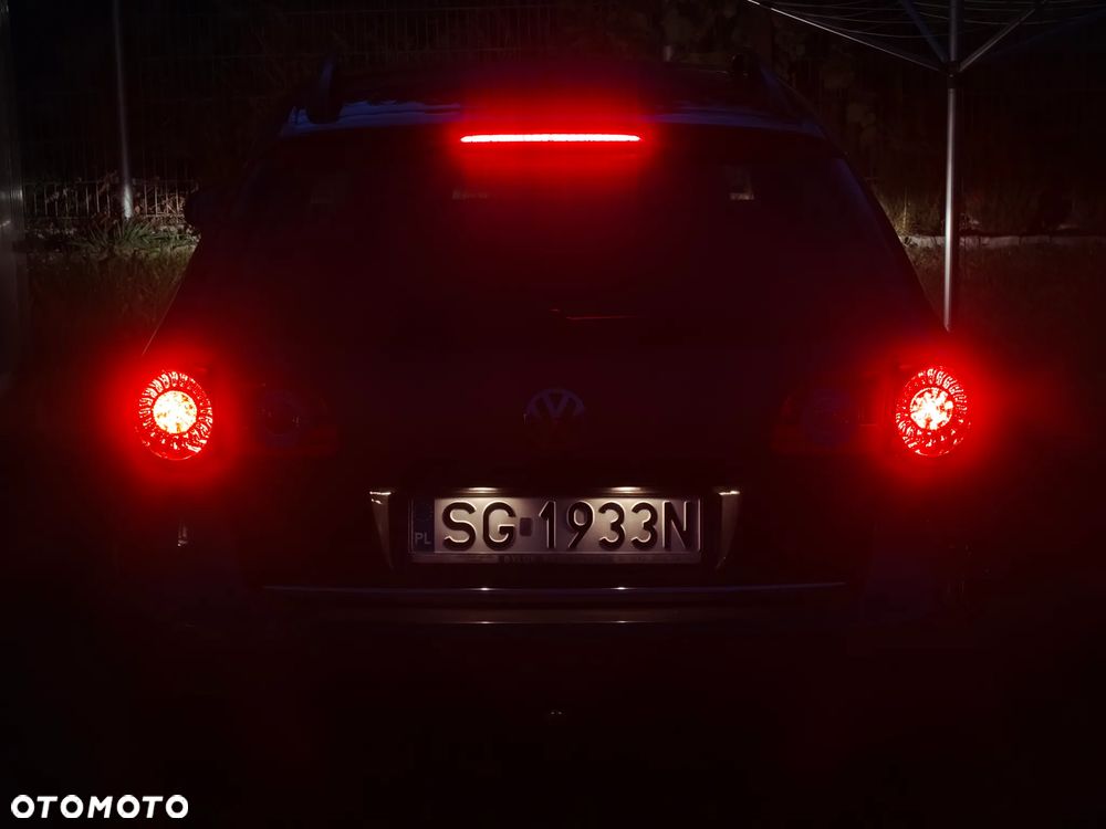 Volkswagen Passat - 27