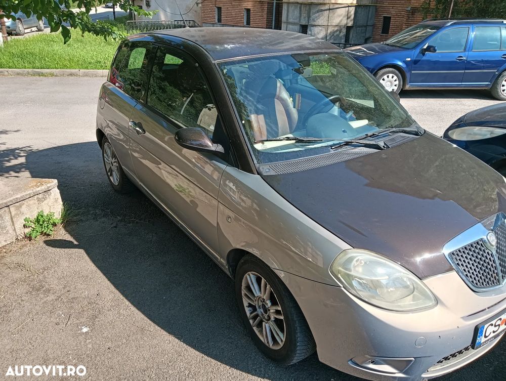 Lancia Ypsilon Y 1.4 16v Argento - 5