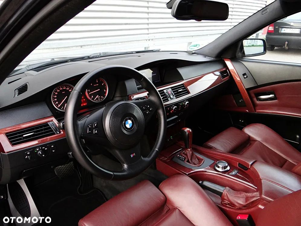 BMW Seria 5 530xd - 24