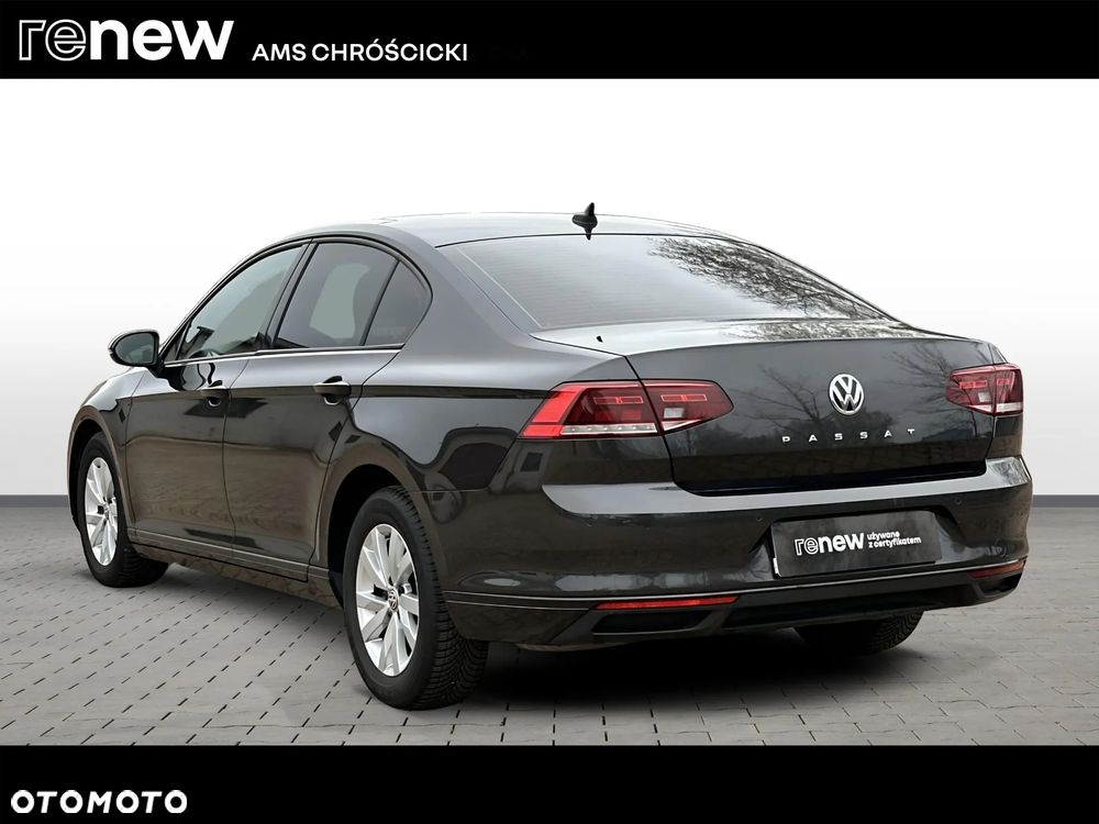 Volkswagen Passat 1.5 TSI EVO Essence DSG - 3