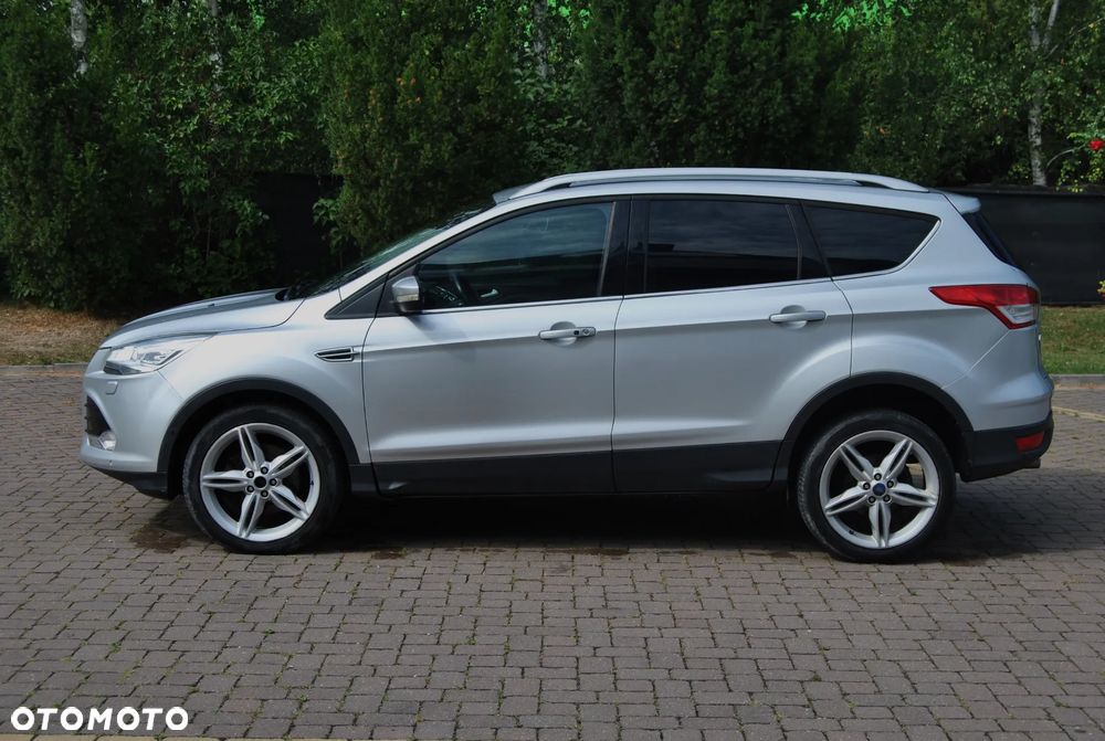 Ford Kuga 2.0 TDCi 4x4 Titanium - 17