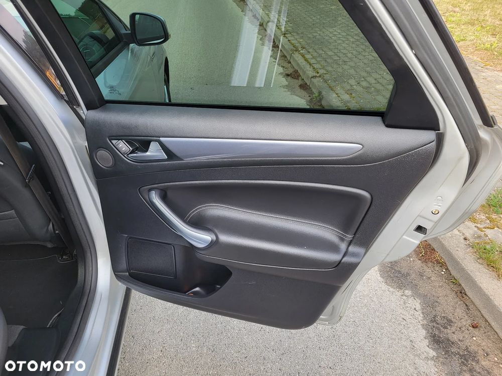 Ford Mondeo 2.0 TDCi Champions Edition - 17