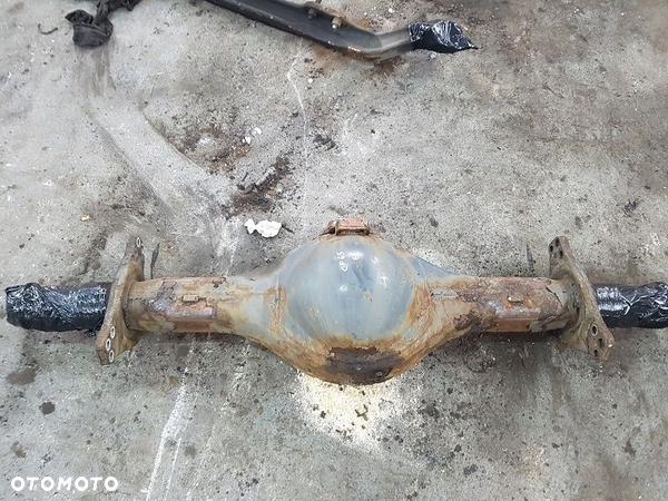 OBUDOWA POCHWA MOSTU DAF 65 CF 55 LF KOŁA 22,5