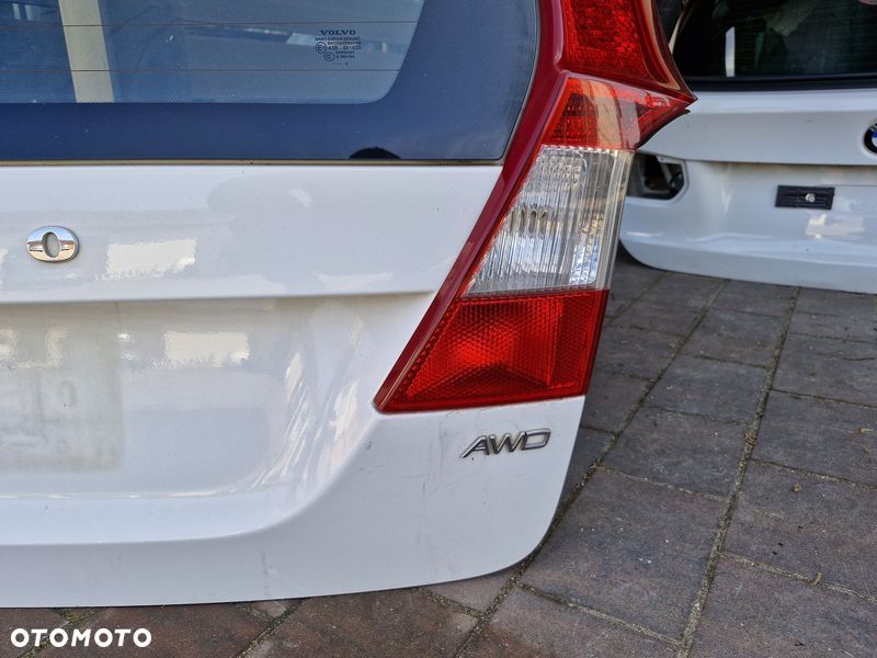 volvo xc70 ii 2 klapa bagażnika tył tylna - 5
