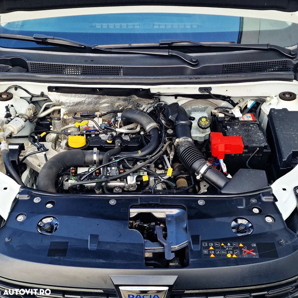 Dacia Logan TCe 90 MT6 Journey+ - 25