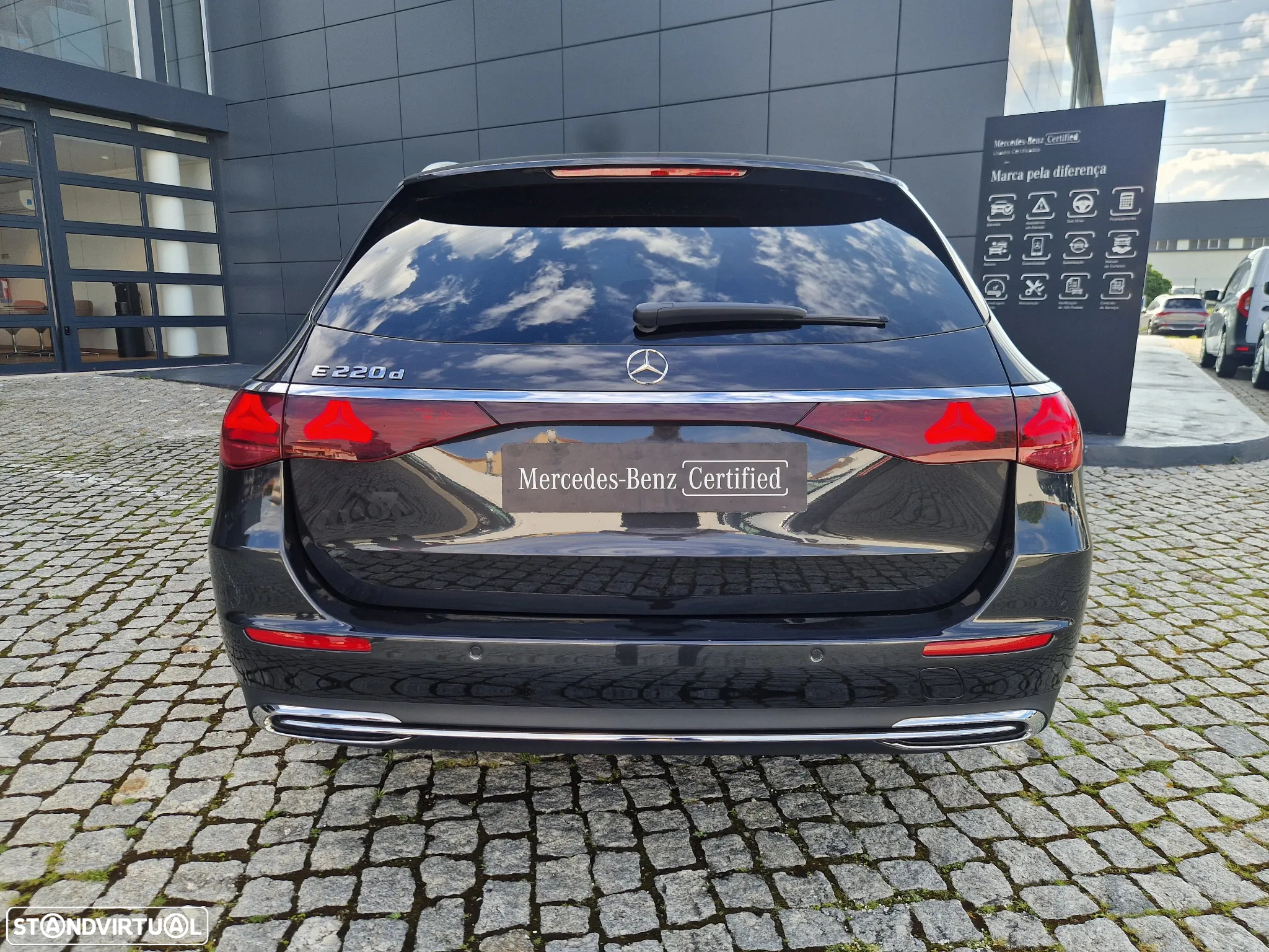 Mercedes-Benz E 220 d - 4