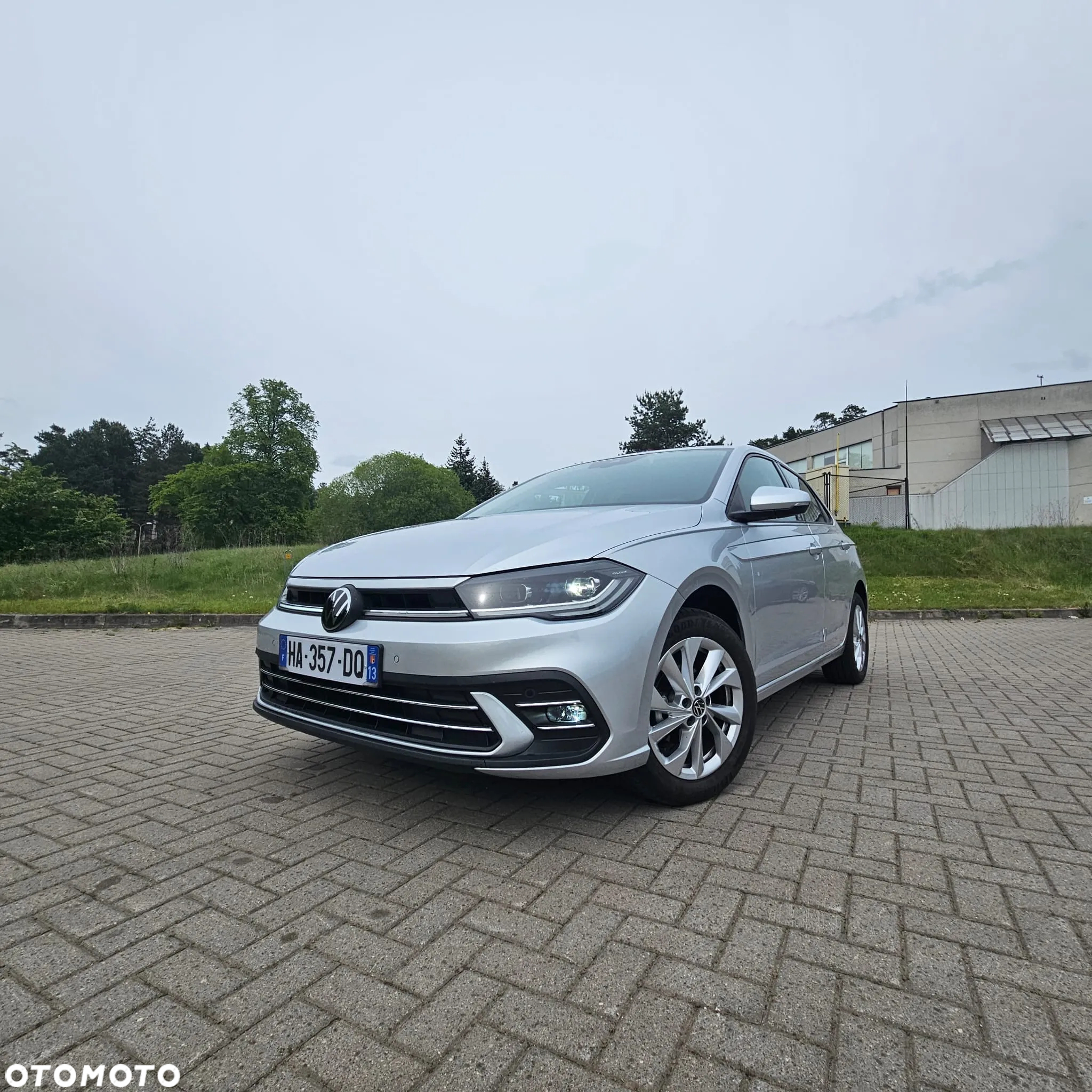 Volkswagen Polo 1.0 TSI DSG OPF IQ.DRIVE - 9
